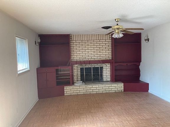5th image of 1104 Arkansas Ave