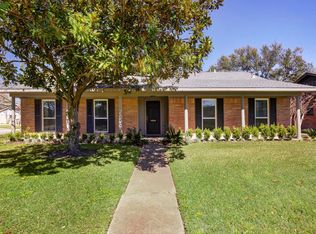 4750 Warm Springs Rd, Houston, TX 77035