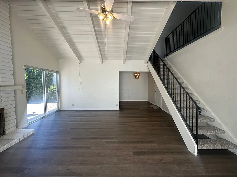 312 De Vega Ct — Photo 5