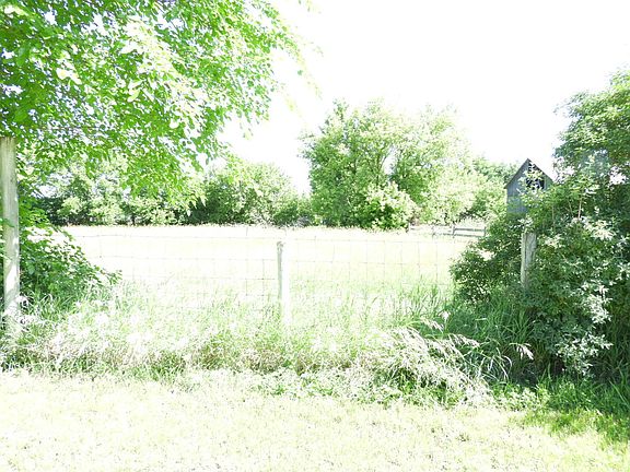 4th image of 21618 W Railroad St