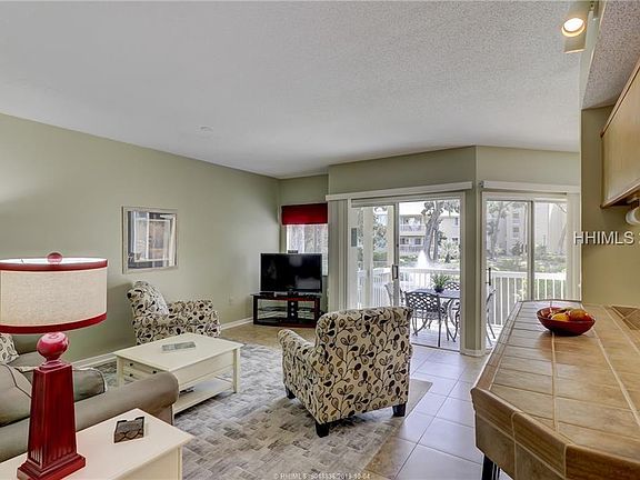 3rd image of 77 Ocean Ln APT 609