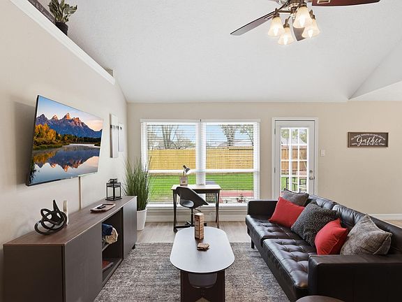 5th image of 4323 Morris Ct