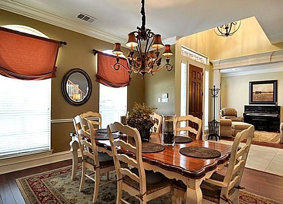 4th image of 1226 Sarita Dr