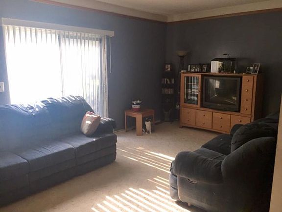 5th image of 30761 Roselawn Dr