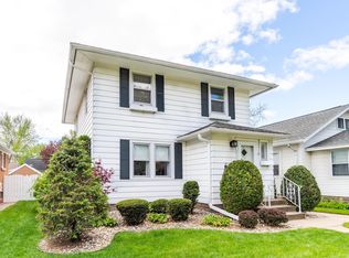 1922 Market St, La Crosse, WI 54601