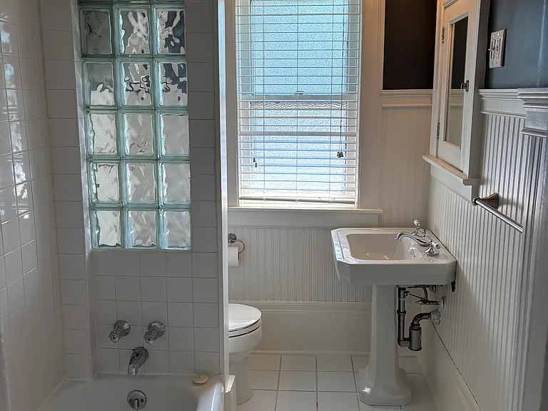 82-84 Brunswick St #82 — Photo 31