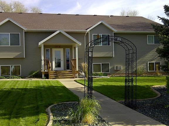 2nd image of 3018 W Rapid St