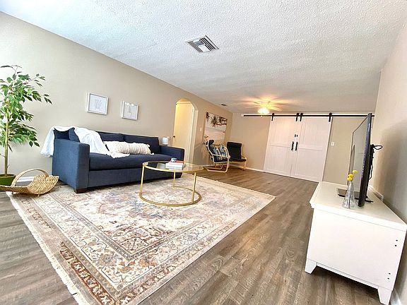 5th image of 8920 Lido Ln