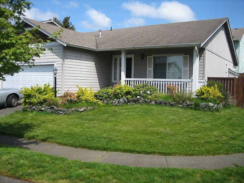 1st image of 18721 17th Ave E