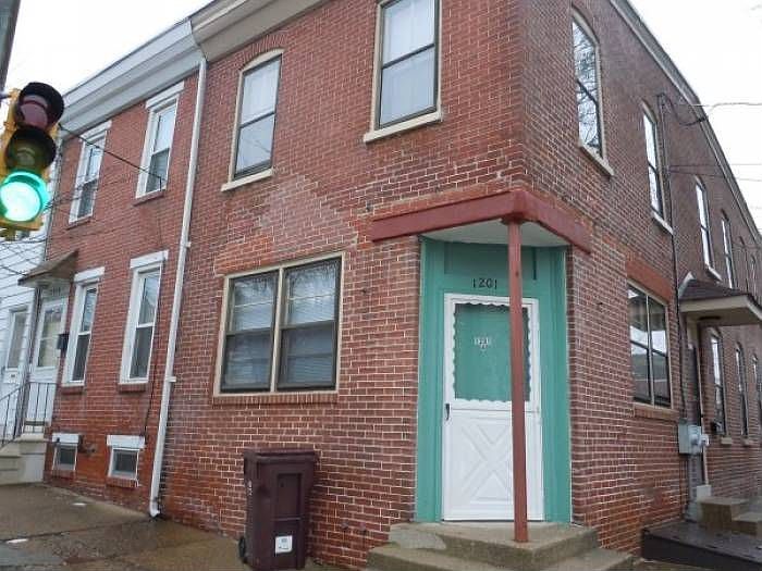 1201 Linden St