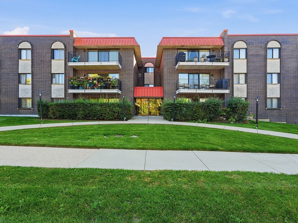 1st image of 1255 W Prospect Ave APT 101
