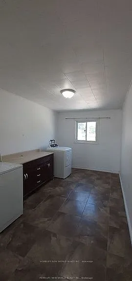 161 Maitland Dr — Photo 8