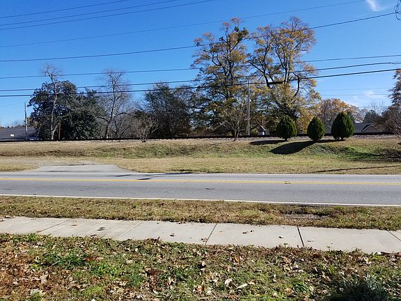 2nd image of 538 Roosevelt Hwy