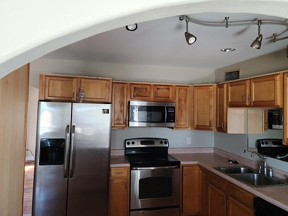 3rd image of 4514 E Lynne Ln