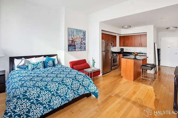 Rented by Halstead Real Estate | media 23