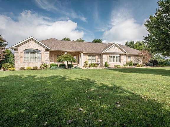 2nd image of 7332 Jill Dr NW
