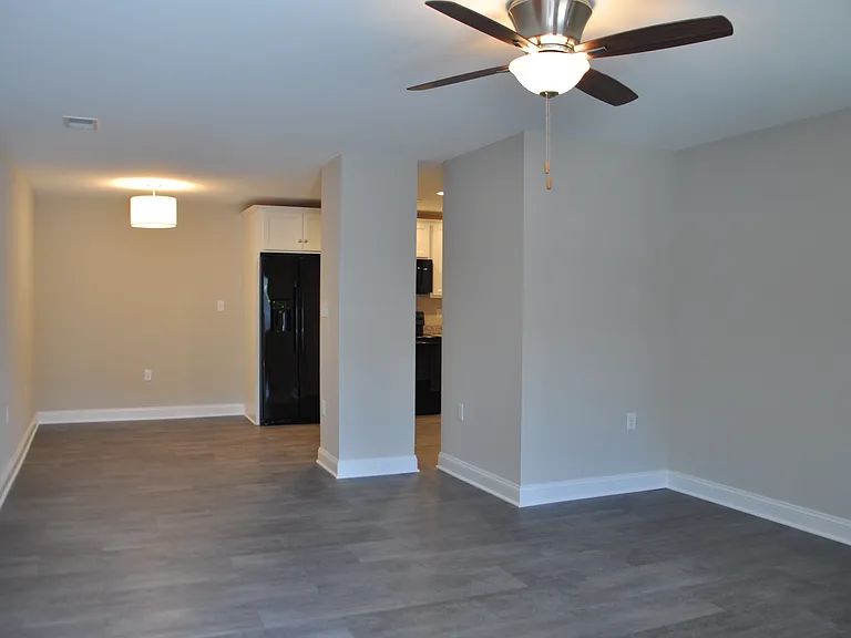 2045 Valley Ave #202 — Photo 5