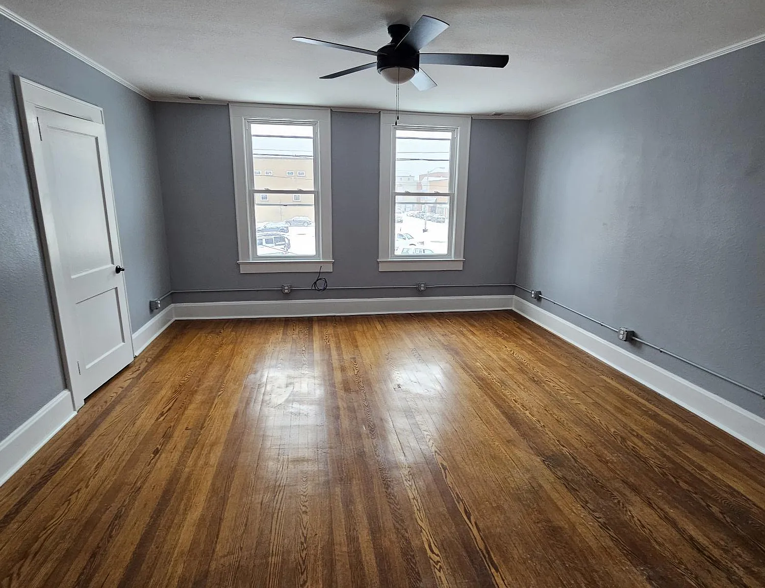 2 bed, $1,200 — Photo 2