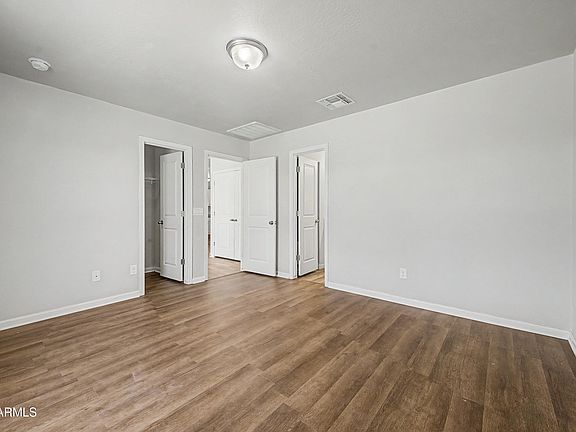 5th image of 159 E IMPALA Place