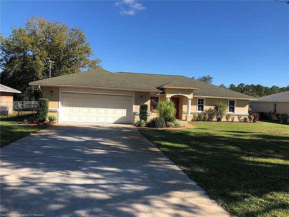 2nd image of 752 Placid Lakes Blvd