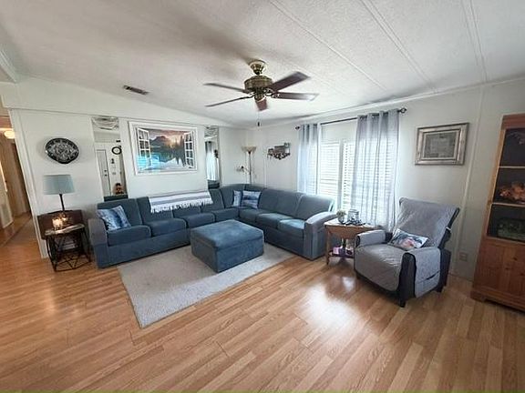 3rd image of 133 Las Palmas Blvd #133