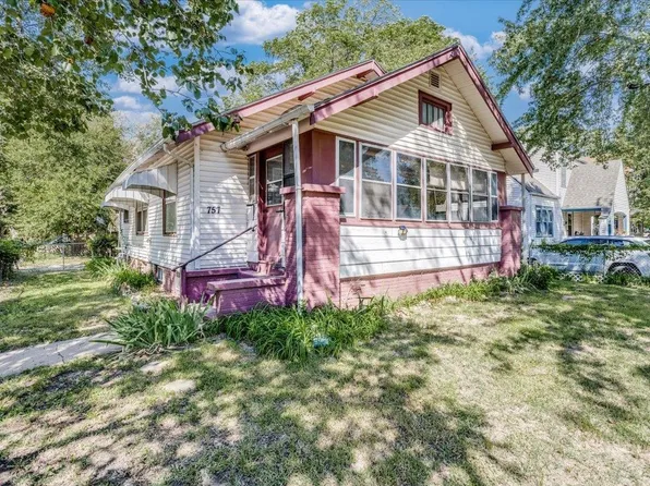 757 S Chautauqua Ave, Wichita, KS 67211