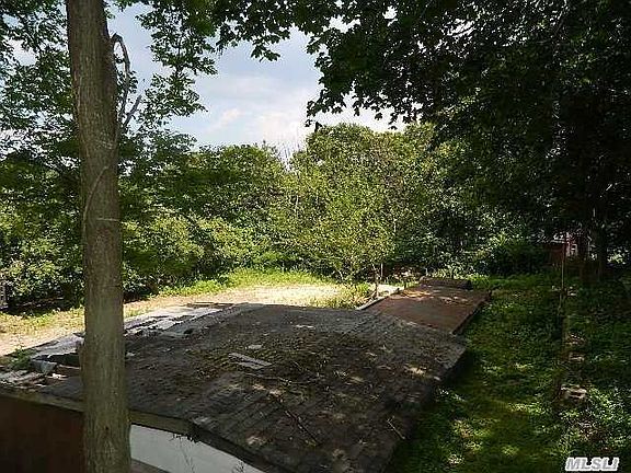 5th image of 14 Colony Ct