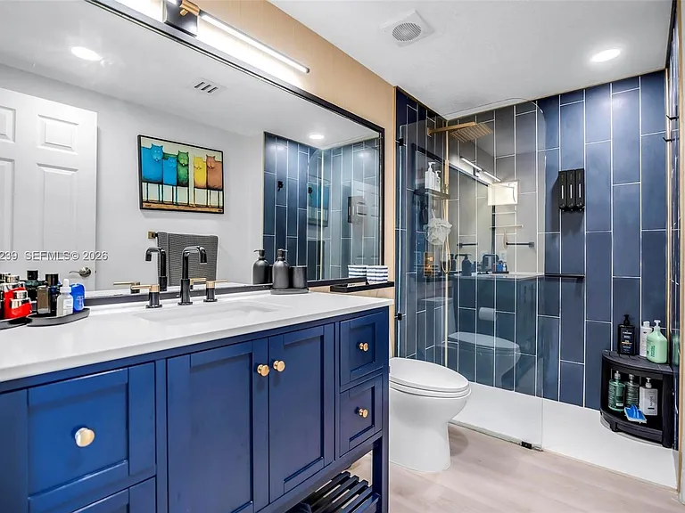 3500 Coral Way #Penthouse 111 — Photo 19