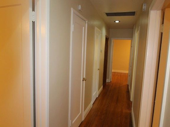 5th image of 1334 N Euclid Ave