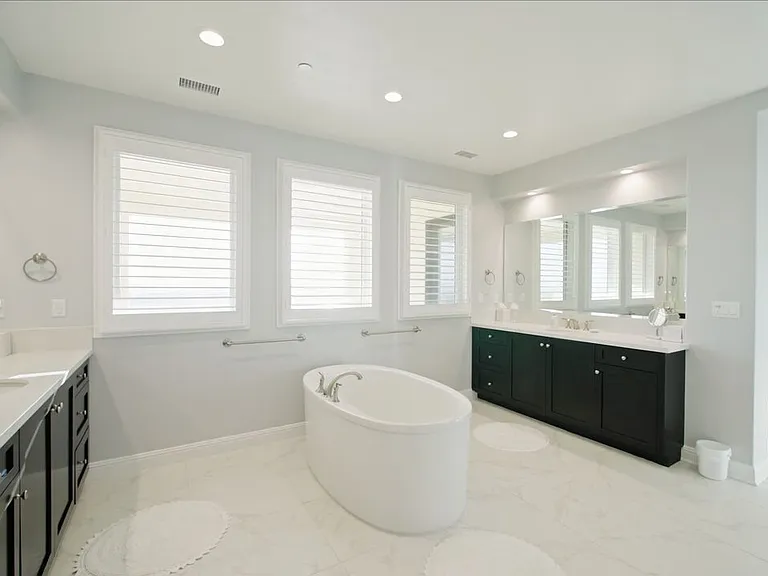 20326 W Liverpool Way — Photo 35