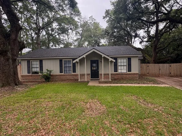 6215 Quail Run S, Theodore, AL 36582