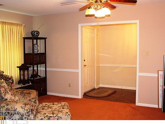 2nd image of 119 Evergreen Dr