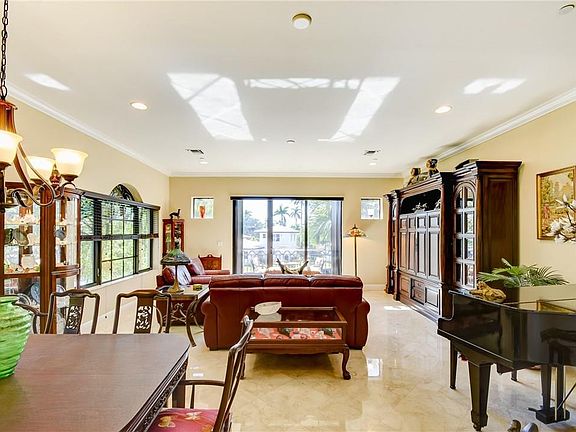 5th image of 2278 SE 7th Street #2278