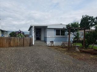 813 Hawthorne St, Lewiston, ID 83501