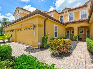 8218 Miramar Way, Lakewood Ranch, FL 34202