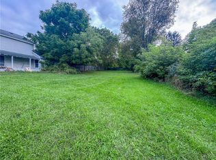 90 N Division St #30, Auburn, NY 13021