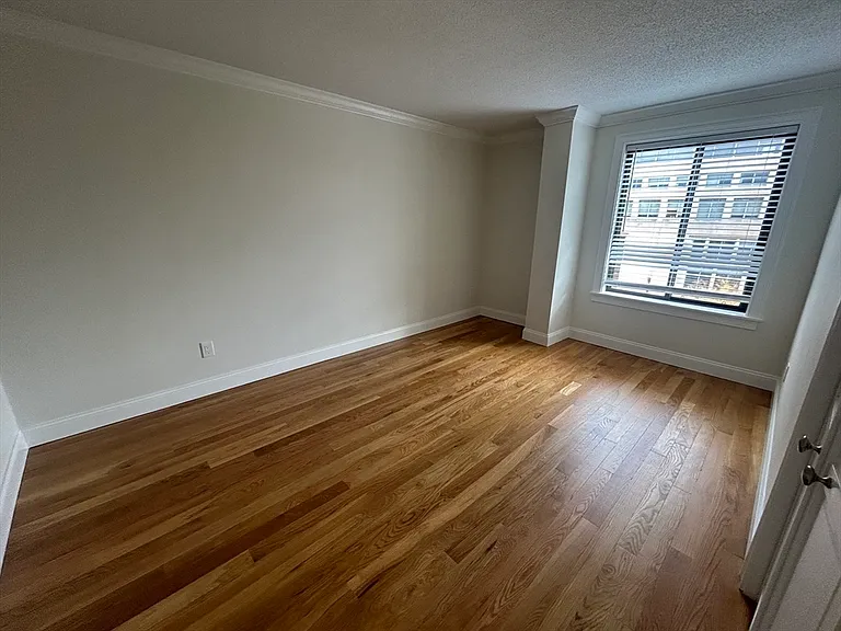 1580 State St #7D — Photo 5