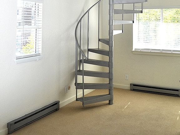 5th image of 1945 S York St APT 3