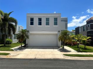 81 Cielo Esmeralda, Vega Alta, PR 00692