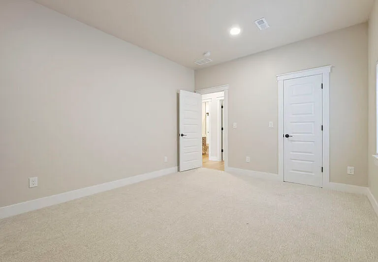 5839 Yancey Dr — Photo 23
