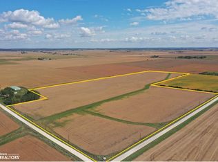 Bolton St, Springville, IA 52336