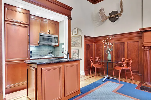 Rented by Compass | media 2