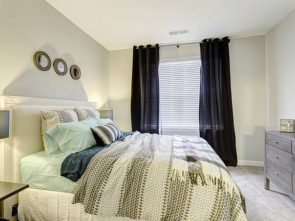 Bedroom with Designer Plush Carpeting