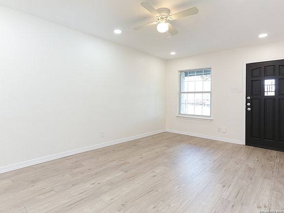 3rd image of 8607 LITTLE WOLF ST