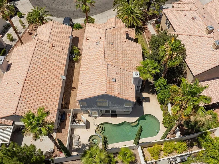 9609 Crystal Cup Cir — Photo 37