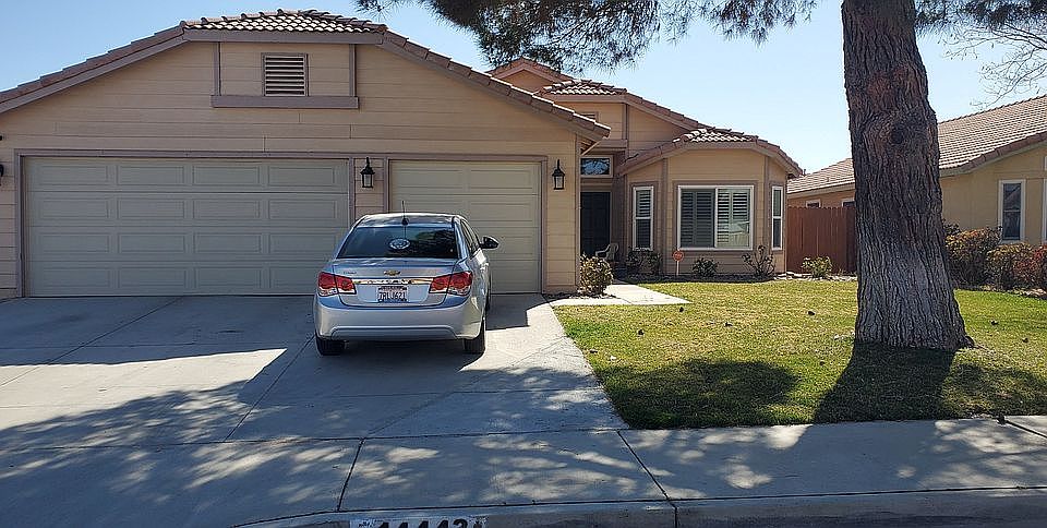 2nd image of 14443 Hillsborough Dr