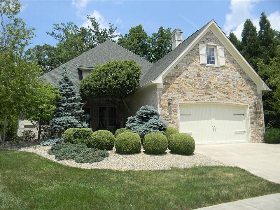 1st image of 3304 E Nottinghill Cir