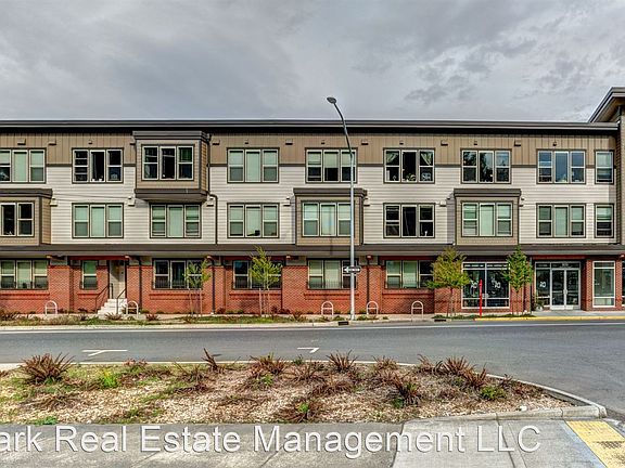 3rd image of 835 N State St #205