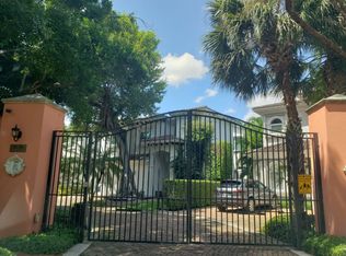 2735 Brickell Ct, Miami, FL 33129
