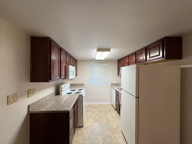 5163 Indian River Dr #201 — Photo 3